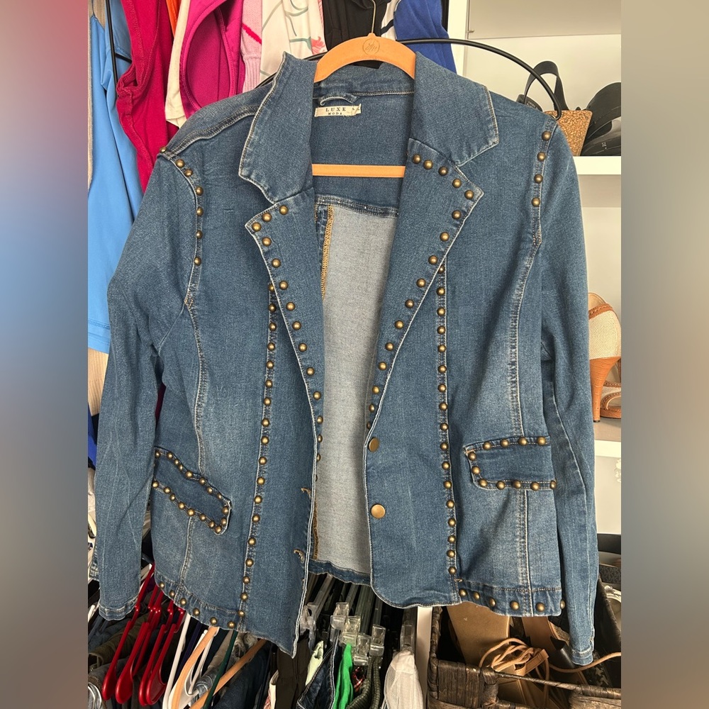 Luxe Edgy Brass-Studded Denim Jacket